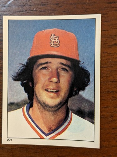 1981 Topps MLB Baseball Stickers #01 - #262 You Pick 50% off on 4 or more - Picture 423 of 474