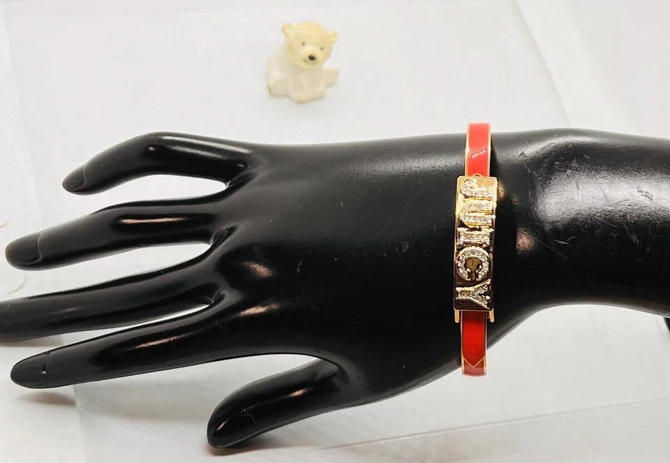 Nuevo, Juicy Couture 3 Colores Juicy Pave Cinturón Brazalete Set 3, Tamaño Ajustable Foto 4 de 4