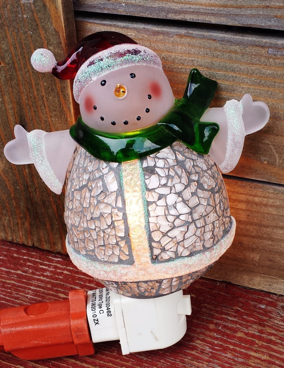 NORTH POLE TRADING CO. ACRYLIC SNOWMAN NIGHT LIGHT IN