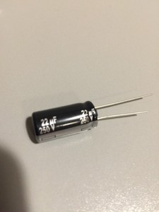 Конденсатор 250v 22uf
