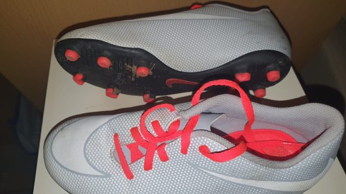 Nike Fußballschuhe Größe 38