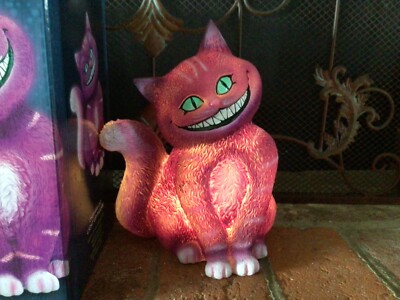 RARE NEW IOB CHESHIRE CAT LIGHT UP FIGURE 9.5 