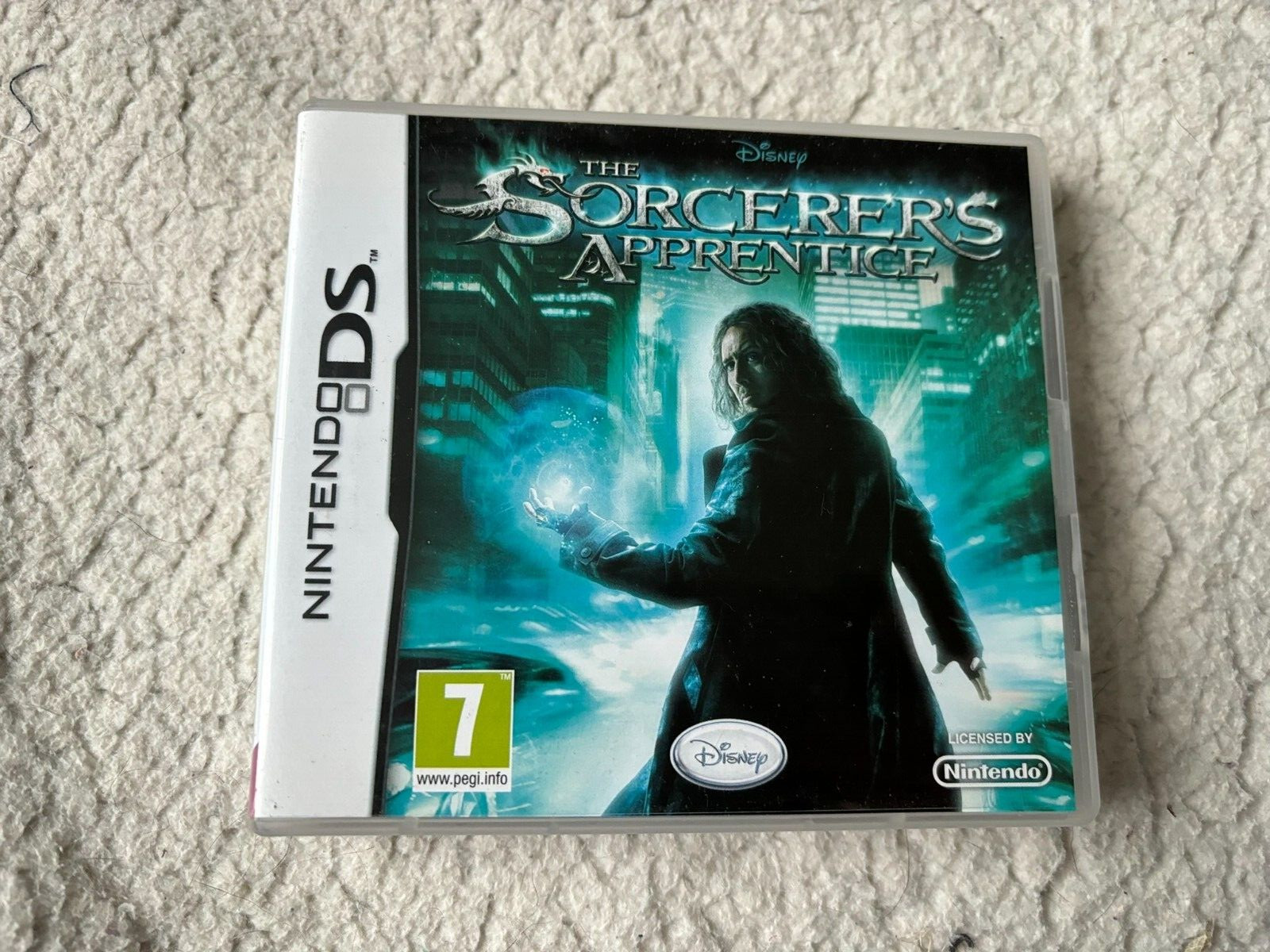 DISNEY THE SORCERER'S APPRENTICE  NINTENDO DS