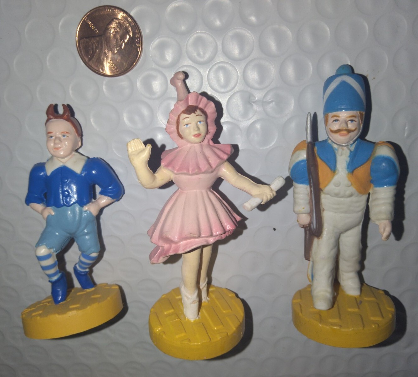 wizard-of-oz-figurines-ornaments-dorothy-friends-munchkins-vtg-1980s