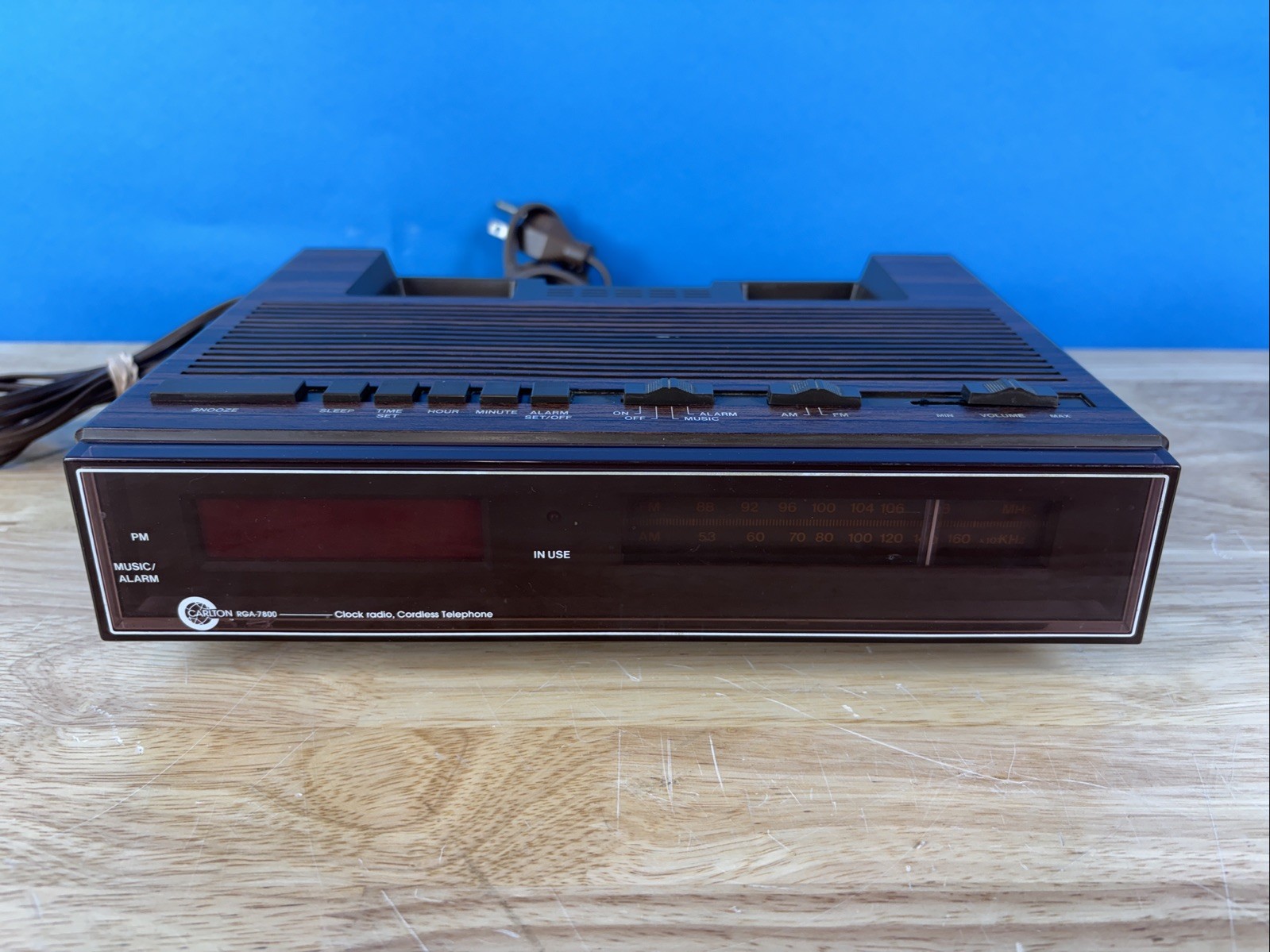 Carlton 7800 Alarm Clock AM/FM Cordless Telephone TESTED/WORKS (no Phone)
