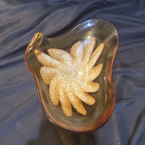 Mid Century Murano 7x9 In Rolled Copper Fleck Orb Form Bowl - Picture 17 of 17