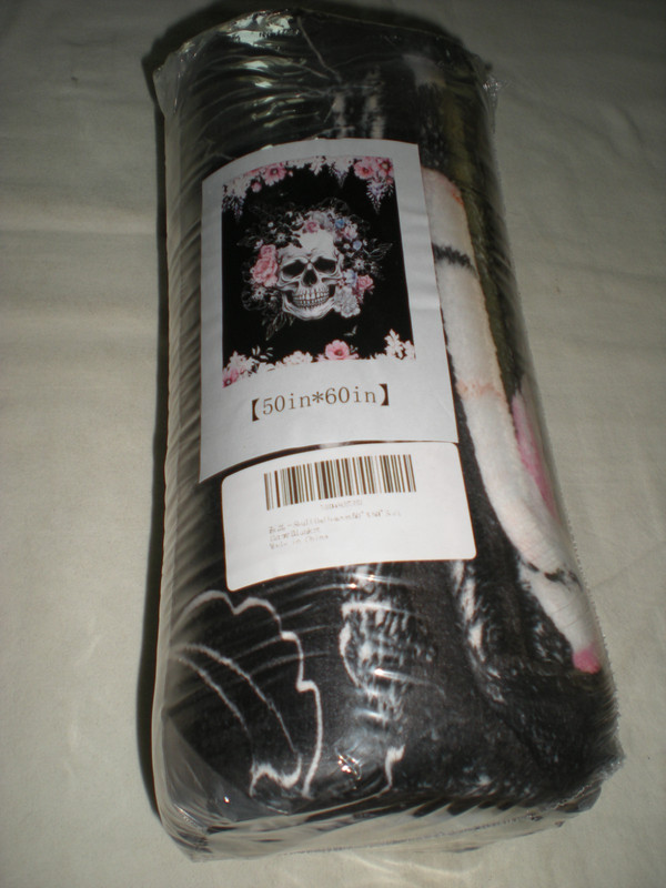 Skull and Flowers Blanket { Sealed }