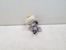 Maître-cylindre de frein Porsche PANAMERA