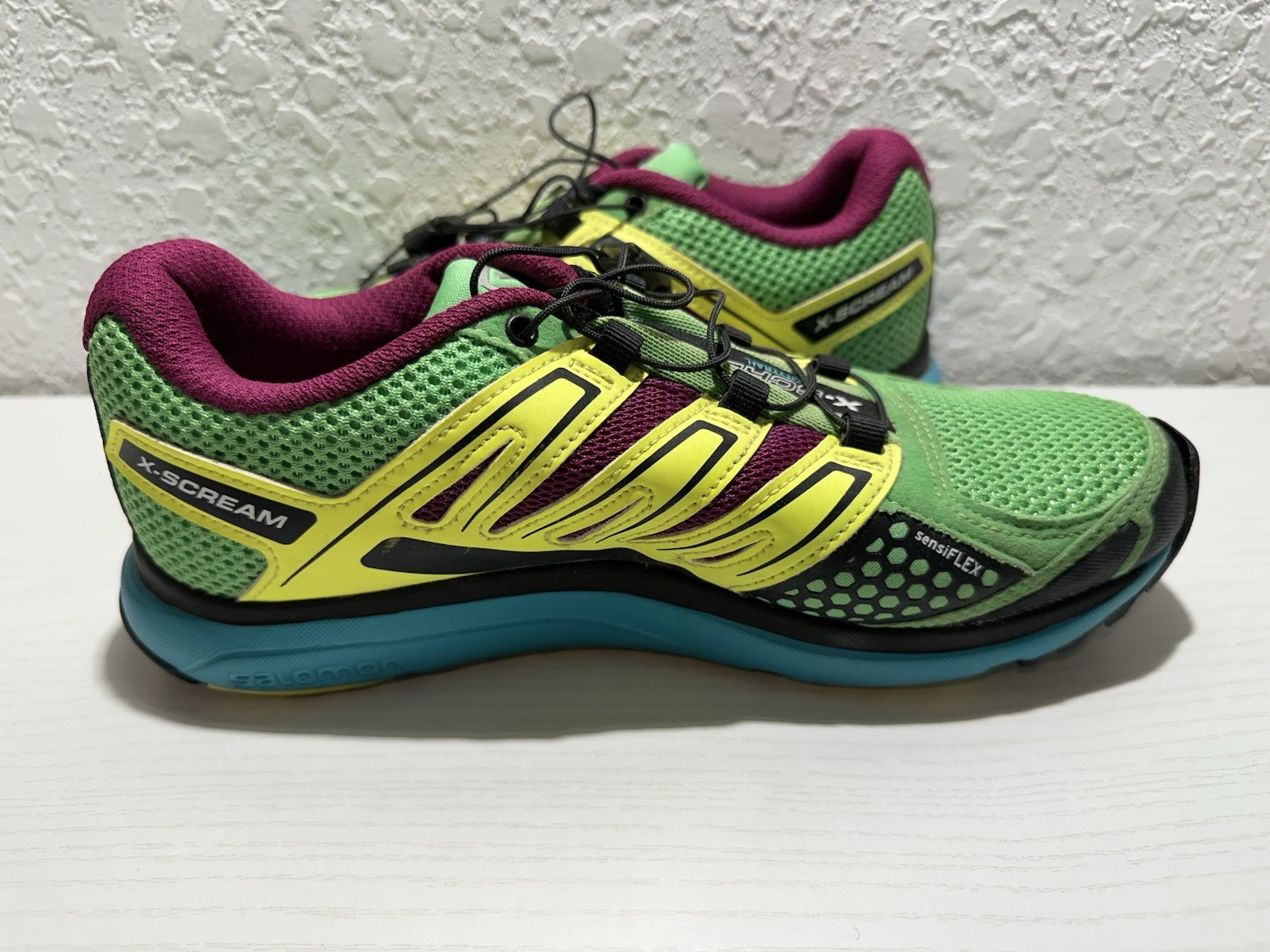 Scarpe da corsa sportive Salomon X Scream City Trail verdi da donna taglia 5 361919