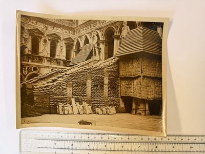 Vintage Pressefoto 1. Weltkrieg - Dogenpalast Venedig geschützt durch Sandsäcke