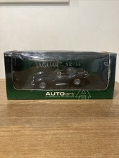 AUTOart - JAGUAR XK-SS 1956 - GREEN - 1:18 SCALE MODEL CAR 73511