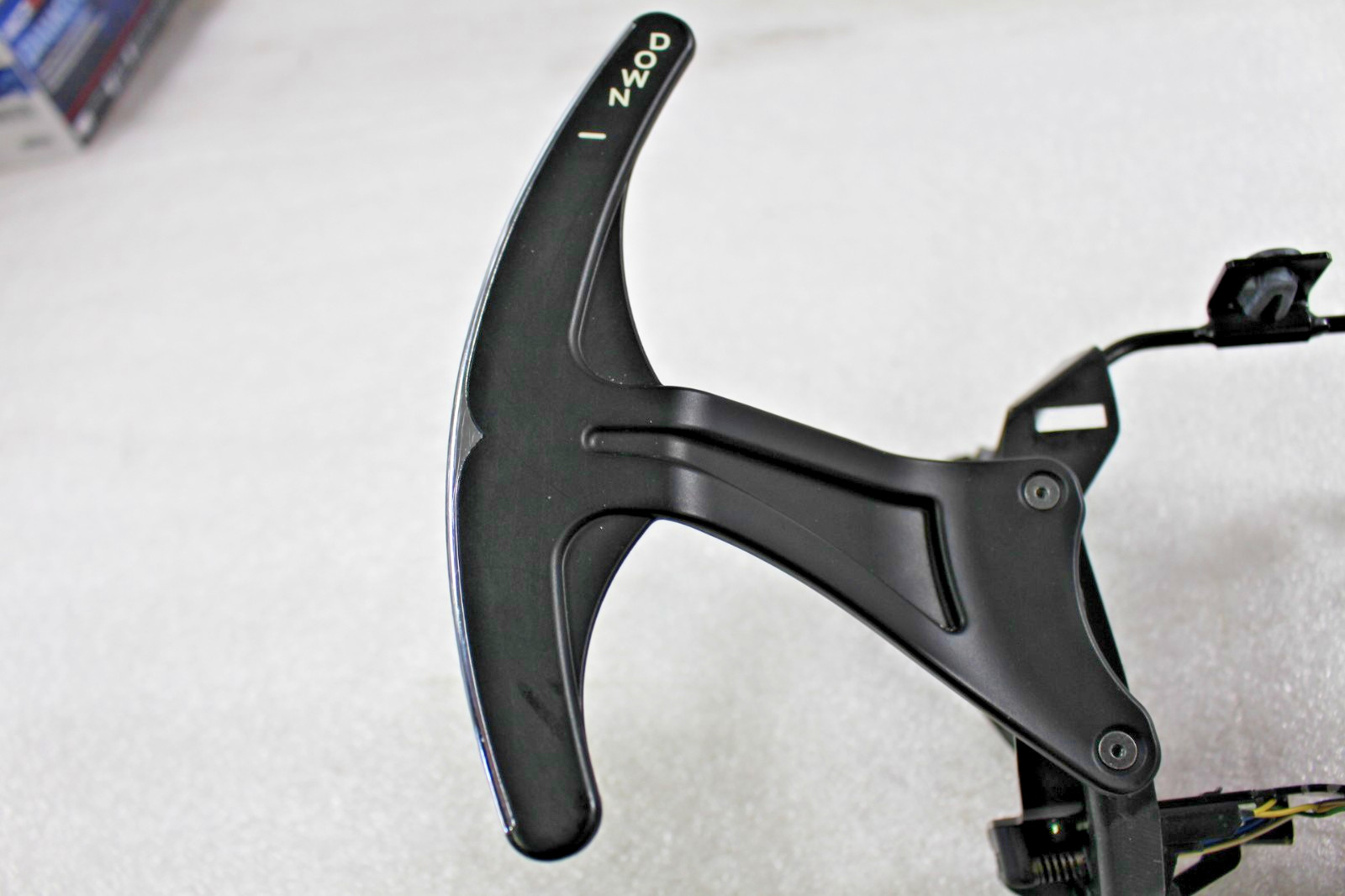 Maserati GranTurismo Paddle shifter P/N 261434