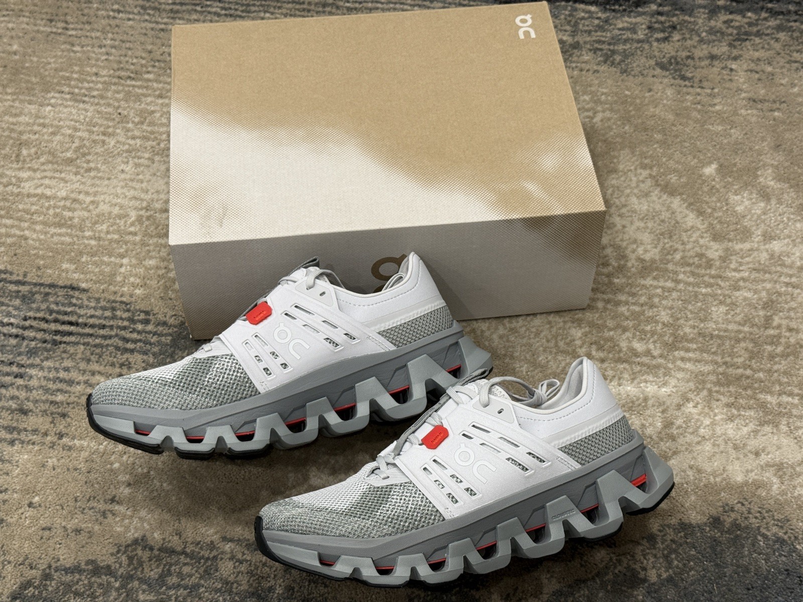 On Cloudswift Amp Glacier Apollo 3MG10463377 Men's Running Shoes RRP £170 image 4