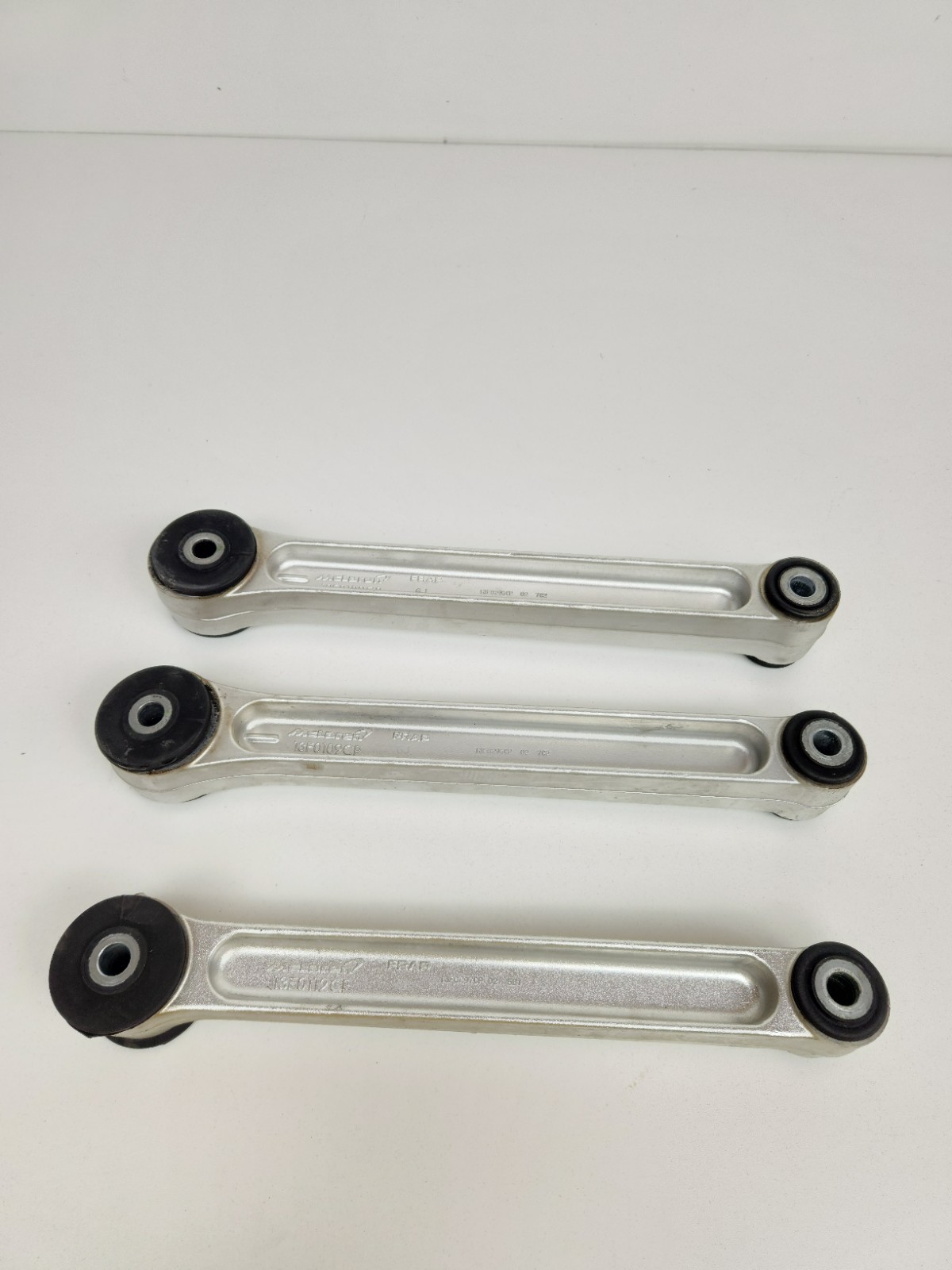 2015-2016 MCLAREN 650S REAR ENGINE MOUNT SUPPORT BRACKET CONTROL ARM SET OF 3 