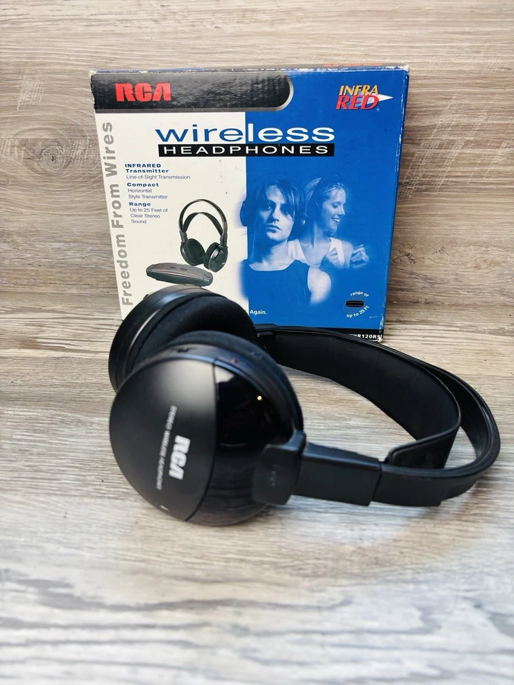 Vintage RCA WHR120RS Stereo Infrared Wireless Headphones - For Parts - Image 2 of 4
