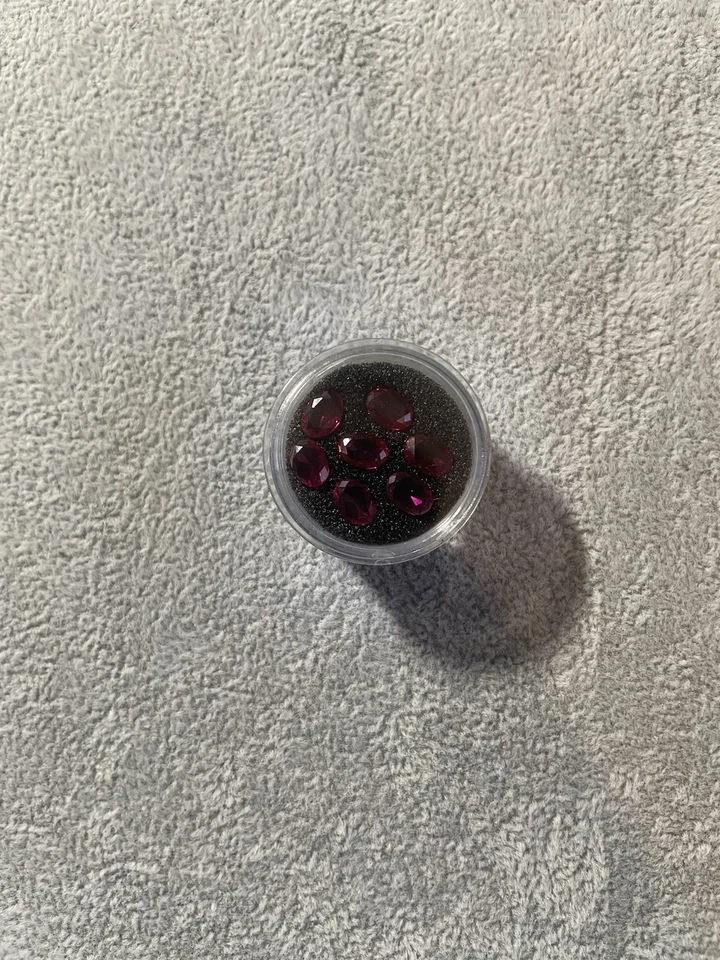 Natural Unheated Red Ruby Gemstone 7mm x 5mm Oval Cut 0.8ct-0.9ct 3pc - Image 2 of 4