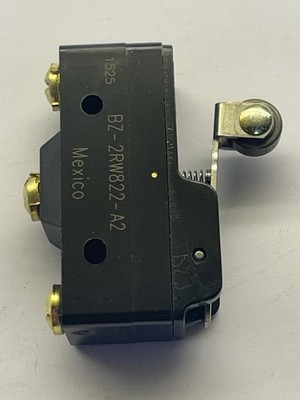 BZ-2RW822-A2 Snap Action Switch BASIC SW SPDT 15 A 250VAC STR Roller LVR(25JL69)