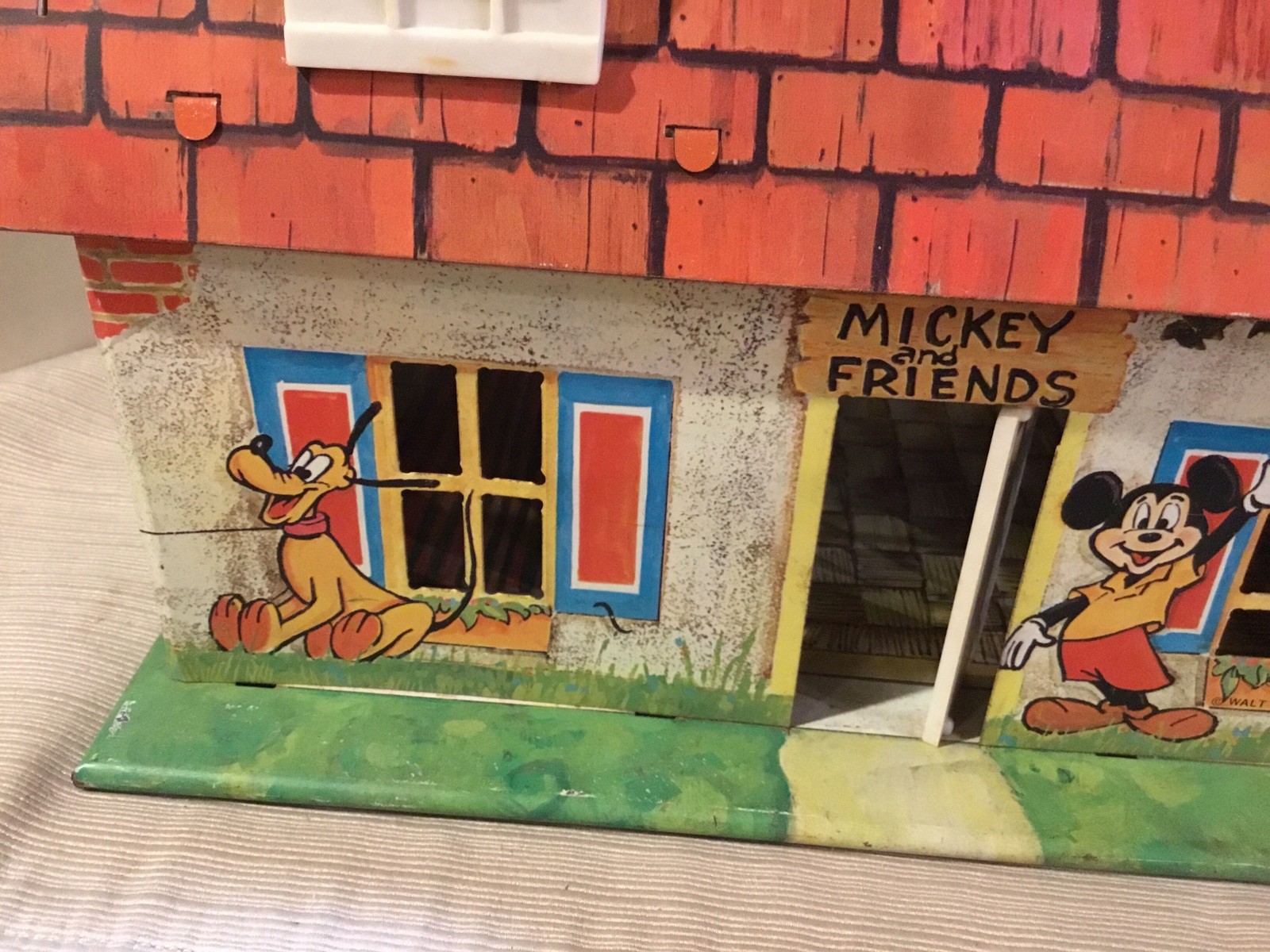 Vintage Marx Disney Mickey Mouse And Friends Tin Litho Metal Doll House W/Handle