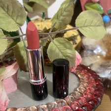 ELIZABETH ARDEN LIPSTICK 33 WILDBERRY .12 OZ NWOB