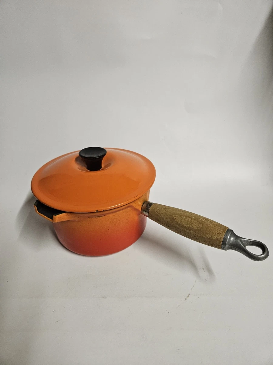 Le Creuset - joli set de casseroles à mâchoires - 7 770 kg