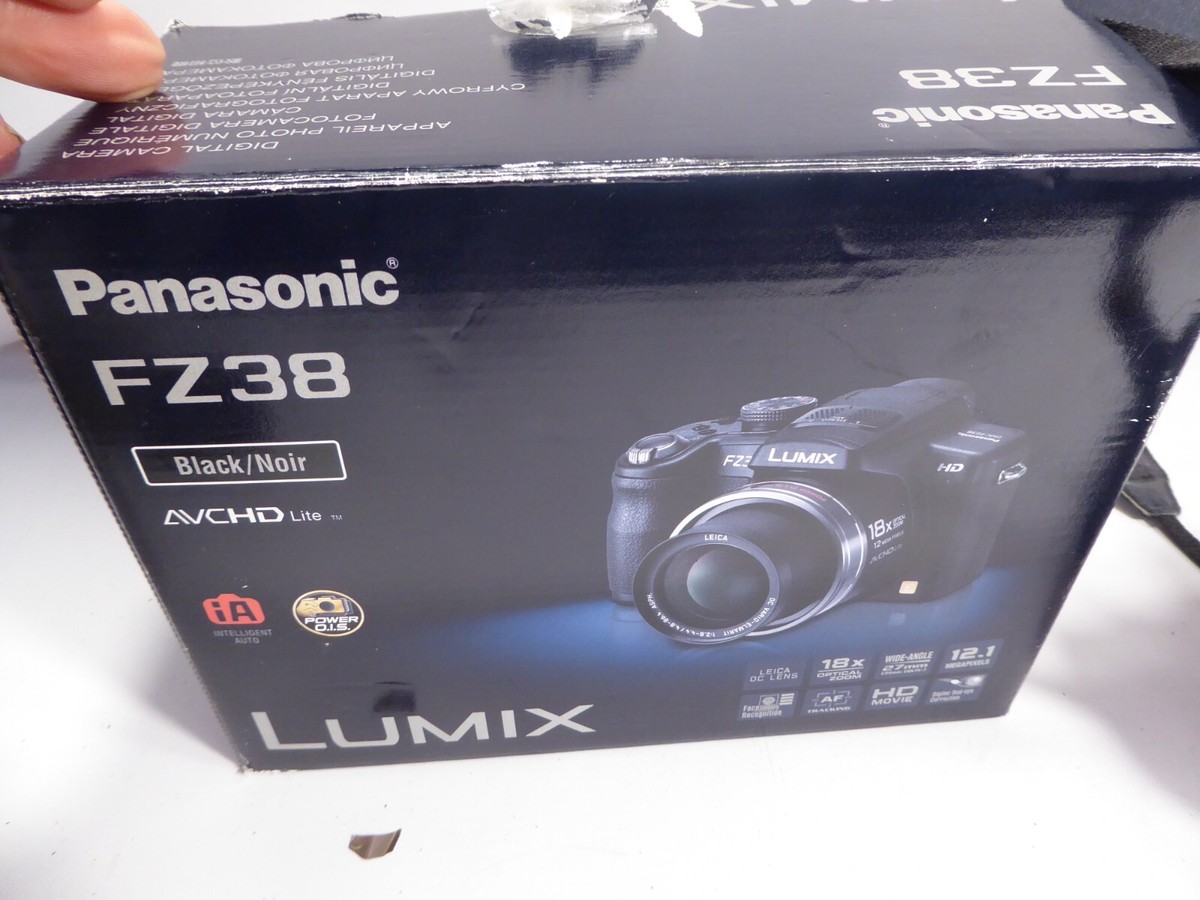 Panasonic LUMIX DMC-FZ38 12.1MP Digital Camera - Black fully