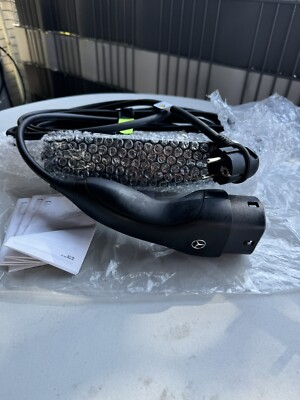 Mercedes Ladekabel Schuko ECE A0005833503