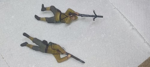 WW2 Soldatini BMC Japanese Pacific War 1/32 Plastic Painted 7 pezzi + Tank - Foto 13 di 15