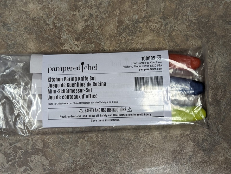 Pampered Chef Kitchen Paring Knife Set (100035) 3 pc set New in