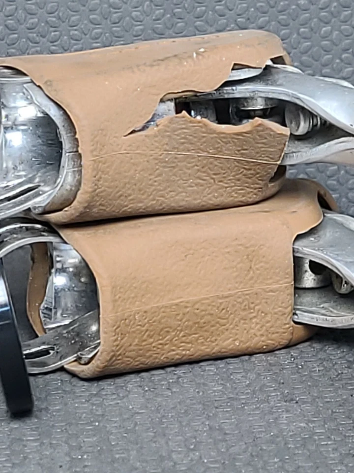 Palancas de freno Compe con capós de goma Cane Creek barra de caída de liberación rápida 23,5 mm Foto 4 de 4