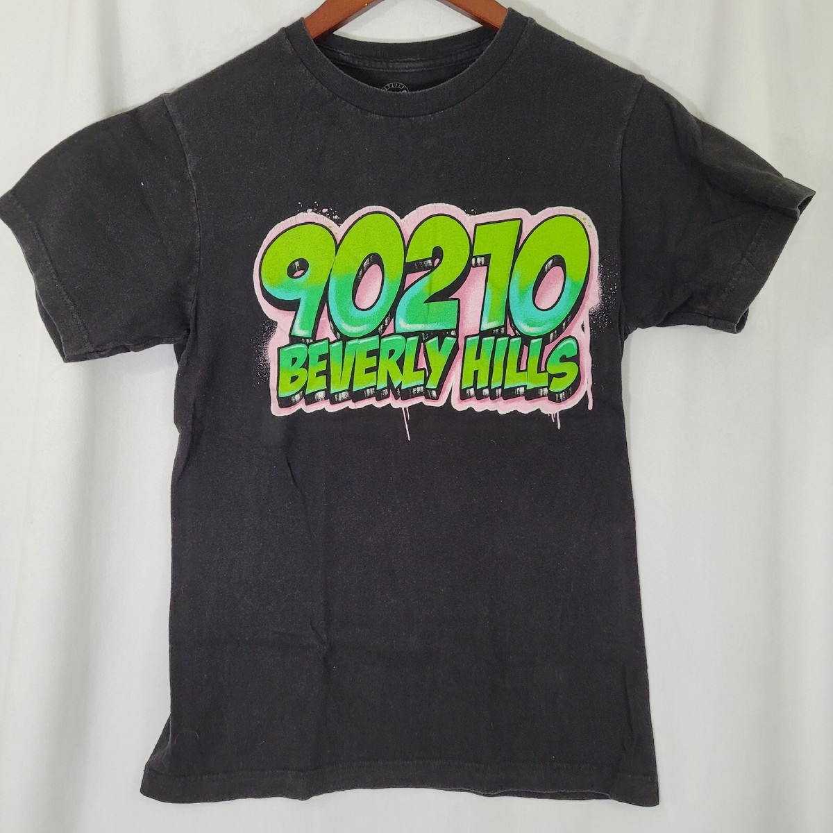 90210 Beverly Hills Graffiti Graphic T Shirt Size Small | eBay
