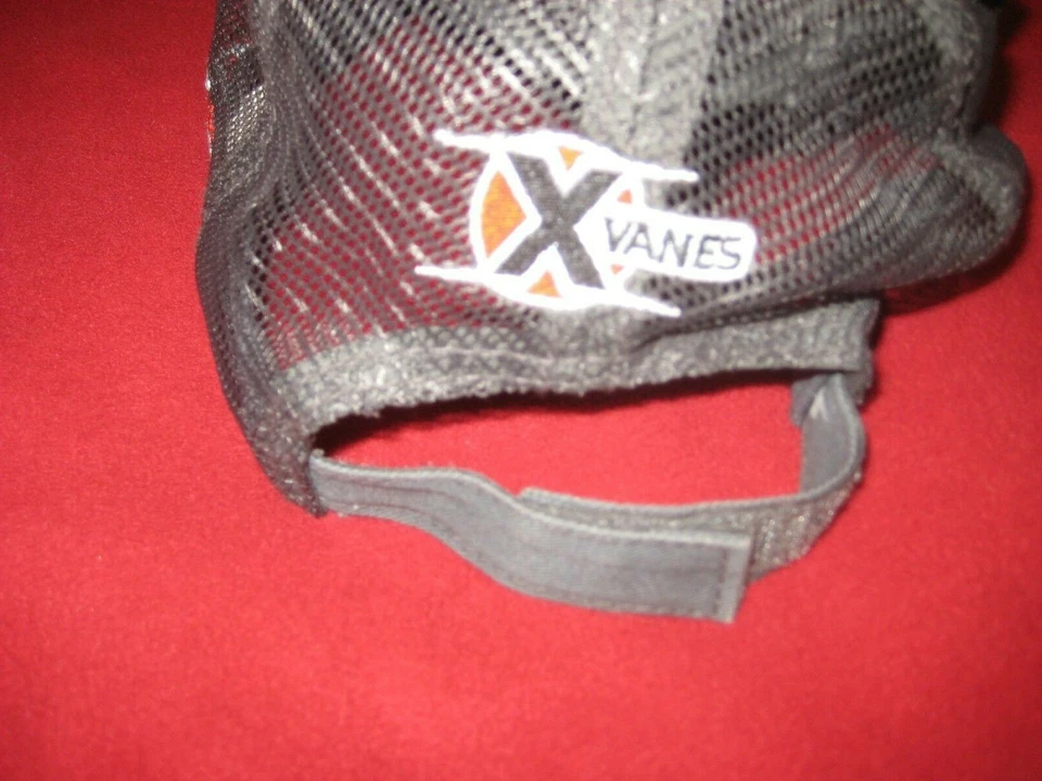 Bohning Blazer Vanes Black Cap, Adjustable, Barely Used, Part Mesh "worn" look - Image 3 of 4