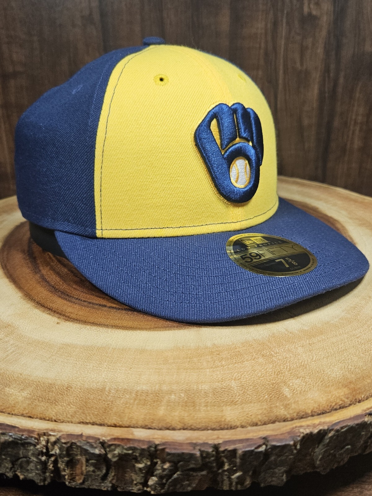 Milwaukee Brewers New Era Fitted Hat Cap Size 7 1/4 Wrong Tag Not 5/8