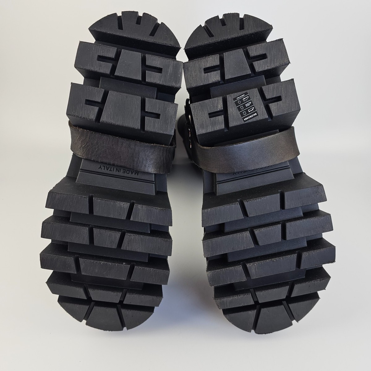 BALENCIAGA Bulldozer Harness $1850 Men's Washed Black BALENCIAGA Bulldozer Harness $1850 Men's Washed Black
