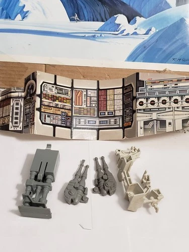 Millennium Falcon Parts lot Star Wars vintage Cardboard Top Cannon Gunner Mount