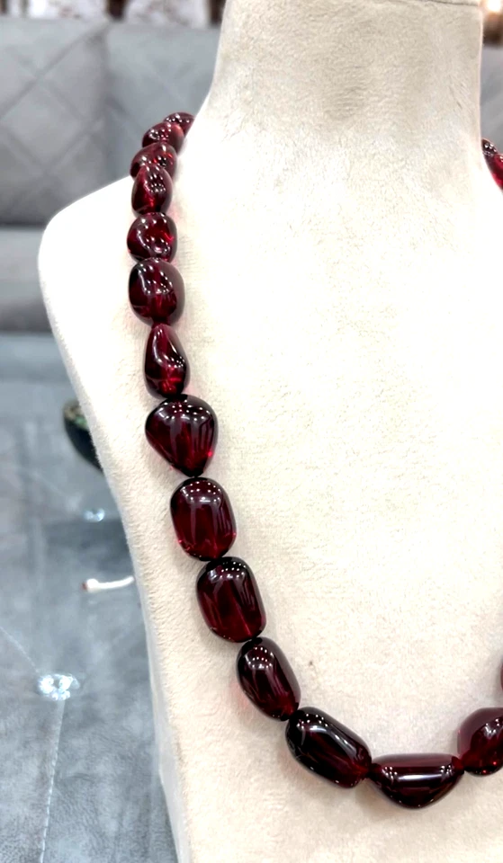 Ruby Tumbled Cabochon Gemstone Necklaces Ruby 11X13 To 18x25 MM - Image 3 of 4