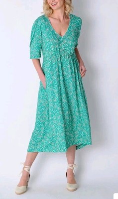 Burgs Midi Jersey summer/ holiday dress In apple green. Empire Line. Size UK10 