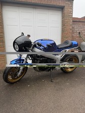 Triumph 955 Sprint Cafe Racer 2001