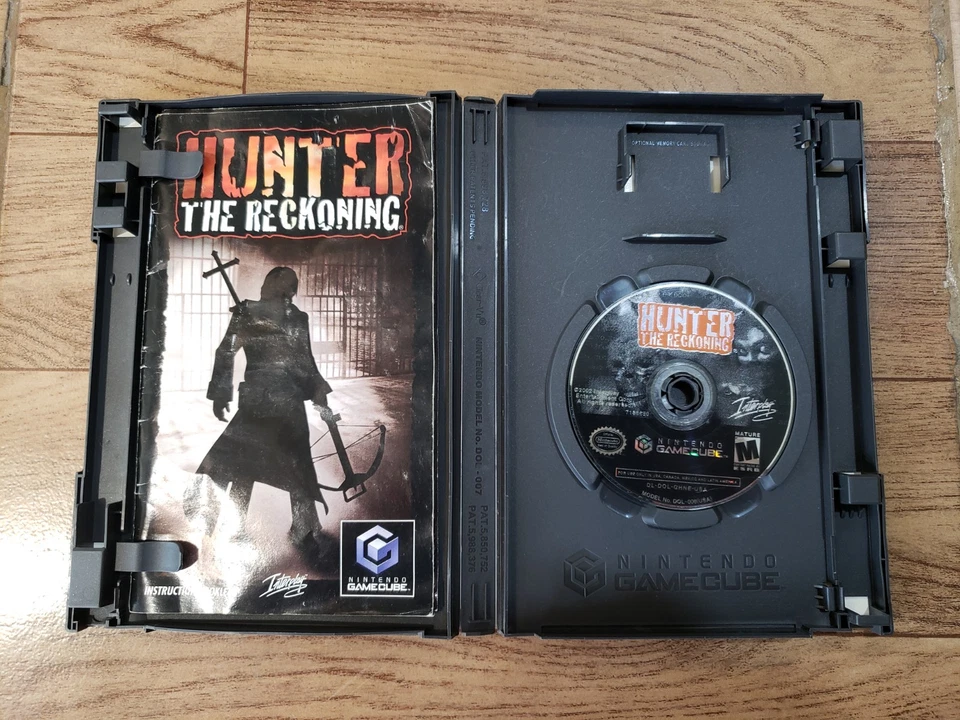 Hunter The Reckoning Nintendo GameCube 2002 CIB Complete Tested - Image 2 of 4