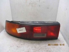 Feu arrière Mazda 323
