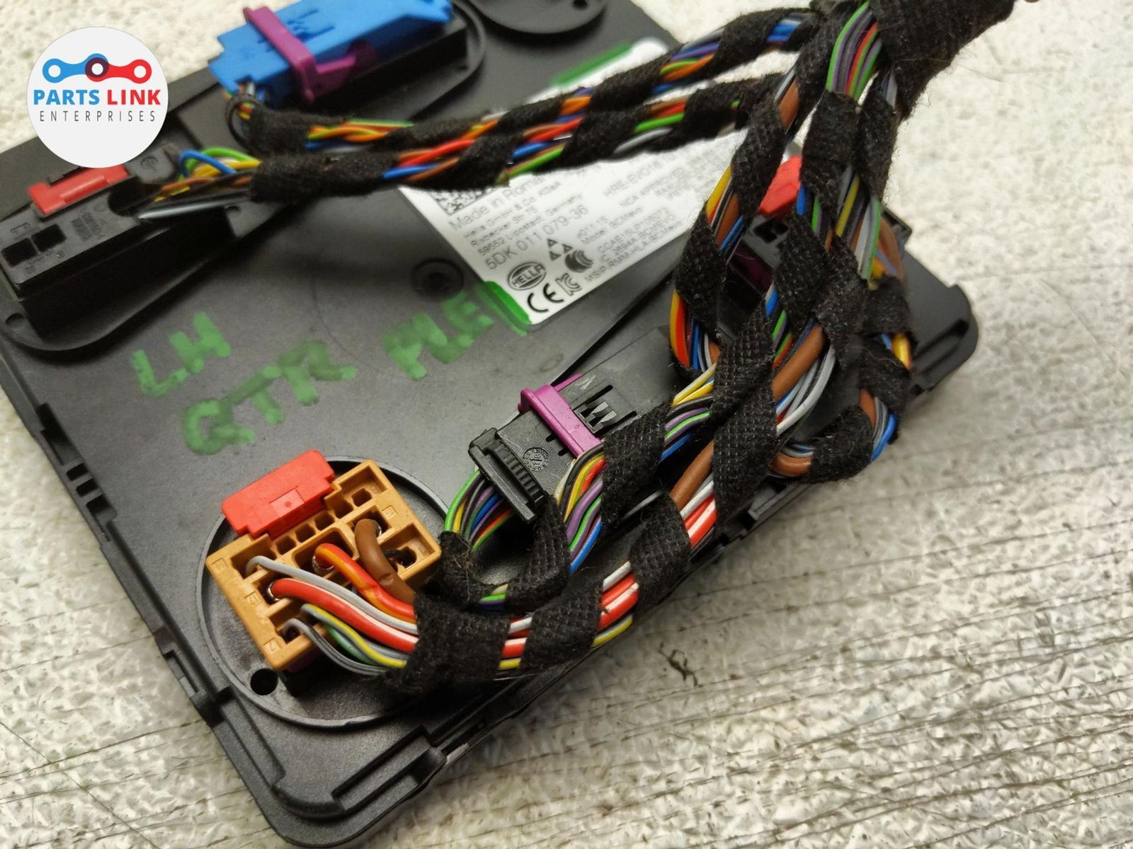 2016-20 BENTLEY BENTAYGA CENTRAL BODY COMFORT MODULE BCM HARNESS SET 8W0907064FD