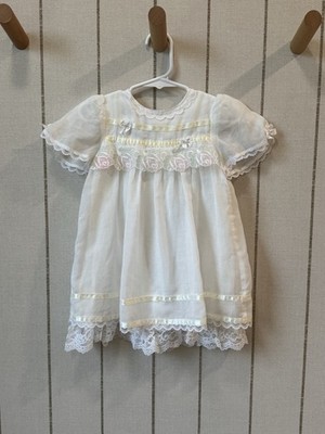 2t white dress Girls Birthday Fiona Flower Girl Dress Magnolia Now its time to move on to the finishing touches accessories Elegant White Baptism Dress for