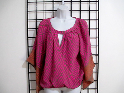 ALICE & TRIXIE     SMALL==NEON PINK PRINT / SILK / FLARED SLEEVE BLOUSE