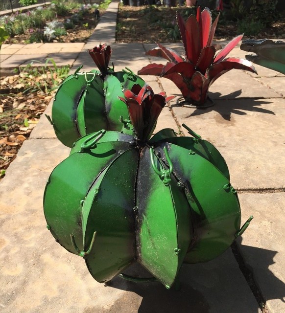 MEXICAN METAL ART CACTUS With BLOOM small (A&H) ***FREE FREIGHT*** eBay