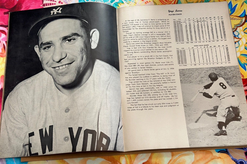 1963 N.Y. Yankees Yearbook - Mickey Mantle - EX ! - Picture 4 of 4