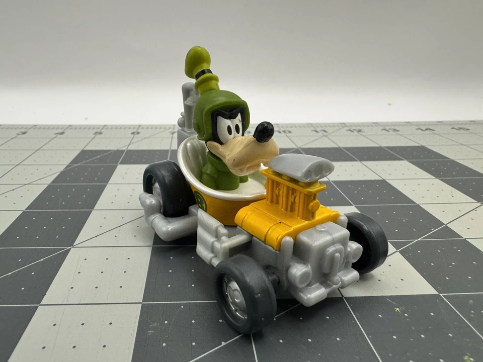 Disney Mickey & the Roadster Racers Goofy Racer Plastic Die-Cast Car - Image 4 of 4