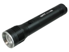 Image of Lighthouse FOCUS400 Elite High Performance LED Torch 400 Lumens + Batteries