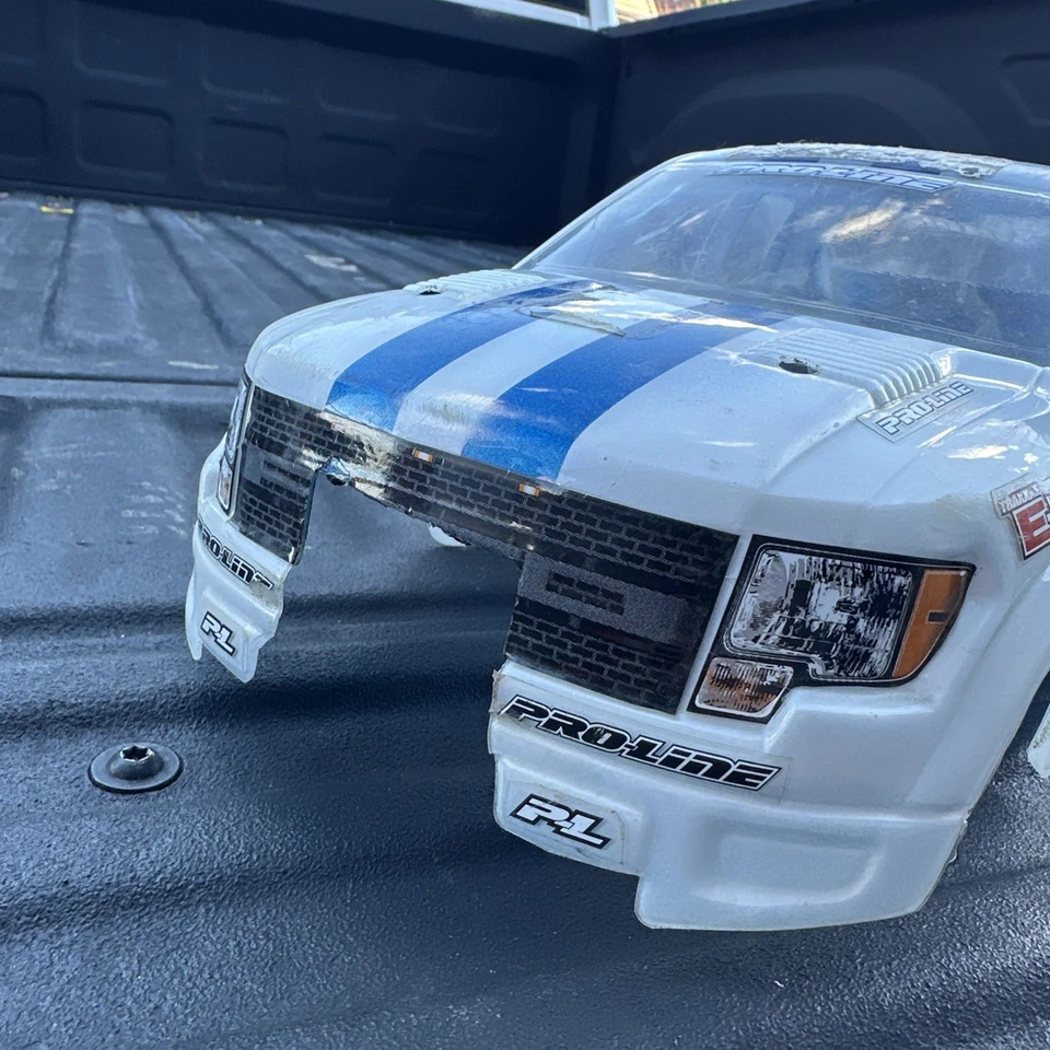 *RARE* Pro-Line 3348-00 FORD F-150 SVT RAPTOR Body (Clear) - Image 2 of 4