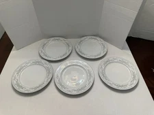 SOMERSET CHINA~ BY NL Excel ~ 10.5" DINNER PLATES LOT OF 8