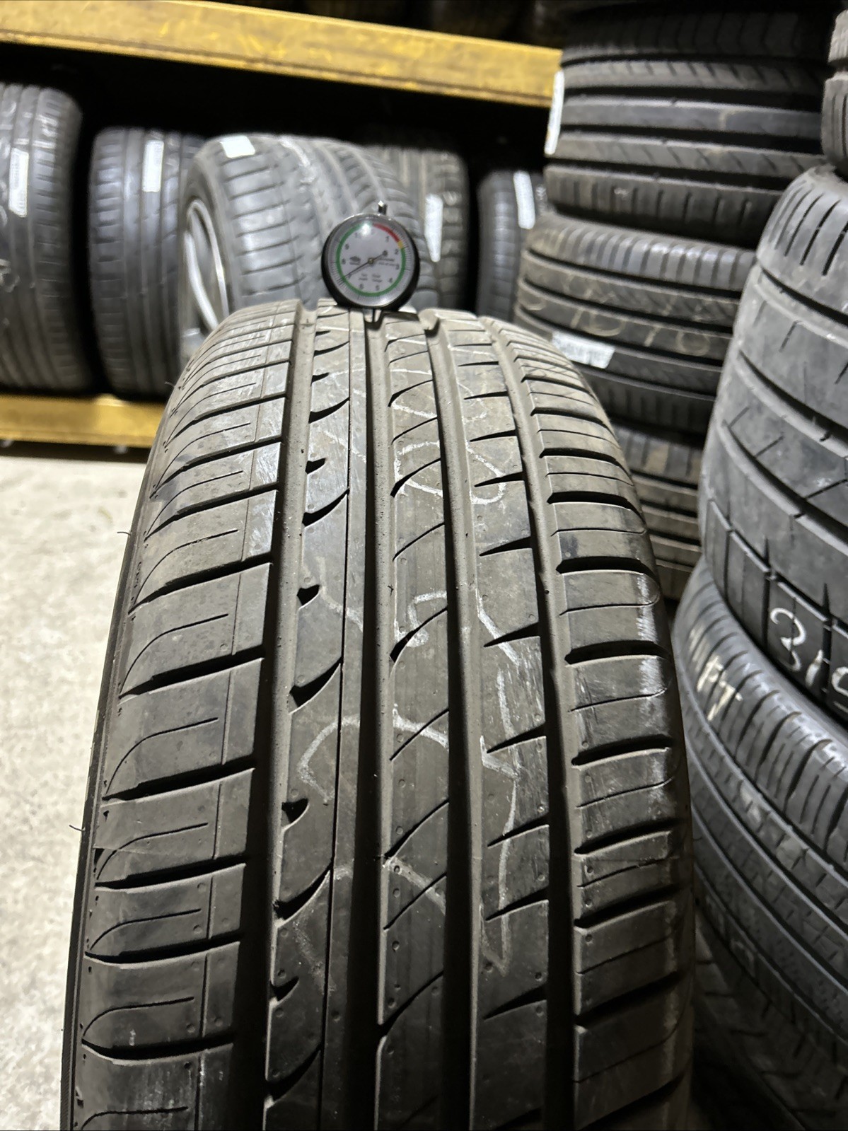 225/60 R17 99H HANKOOK VENTUS PRIME2⭐️ 7mm TREAD DOT 0220 No Repairs