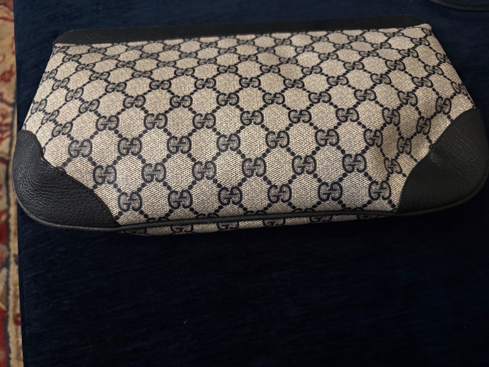 gucci clutch bag